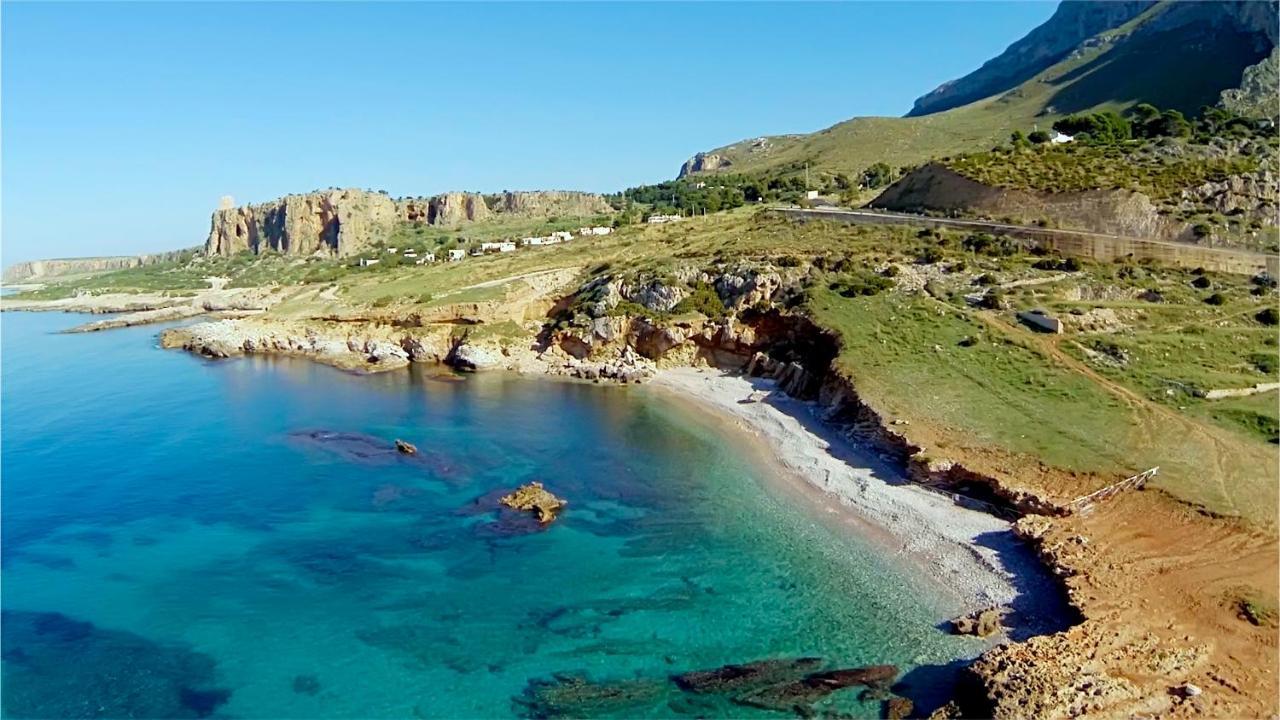 Perla Di Mare Appartamenti กัสเตลลุซโซ ภายนอก รูปภาพ